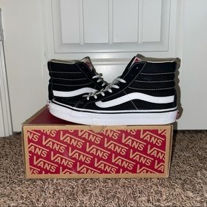 Used Sk8-HI SLIM Black/True White Vans